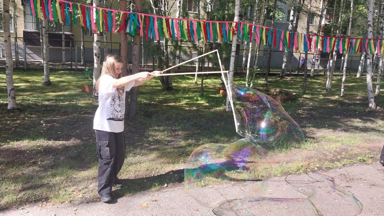 Центральная детская библиотека. Гигантские мыльные пузыри