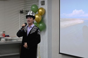 Певец исполнил песню на кыргызском языке