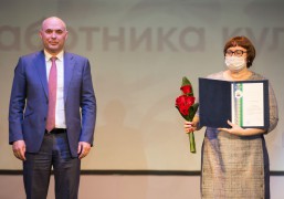 Глава города А.С.  Филатов, О.А. Осинцева