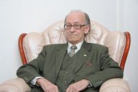 Родился Рихтер Олег Борисович (1933)